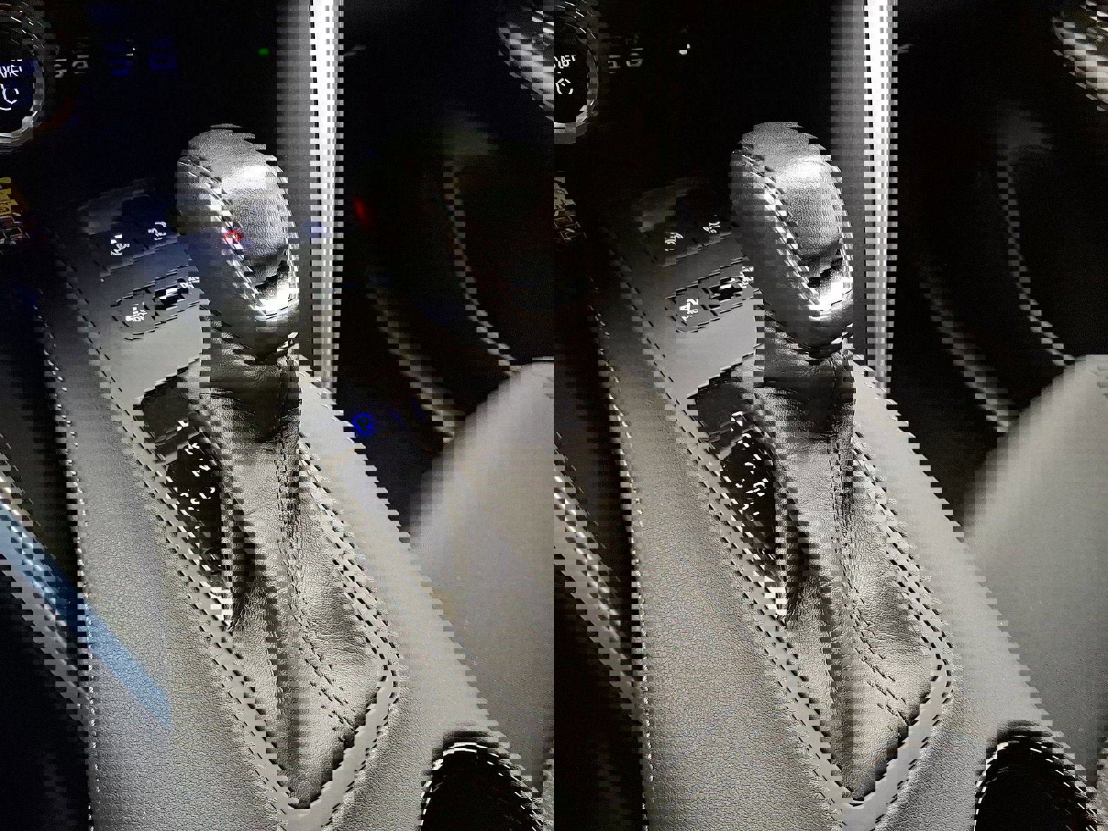 Certified 2023 Toyota Venza LE image 12