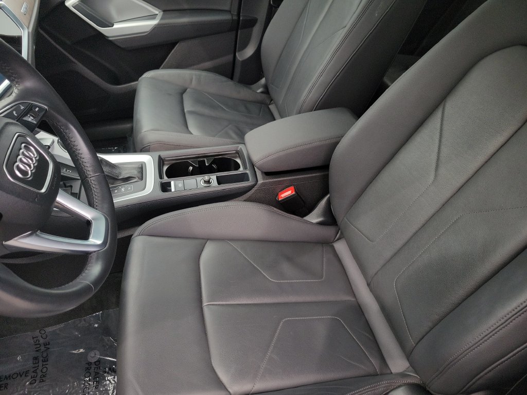 Used 2020 Audi Q3 2.0T Premium Plus AWD/4WD image 17
