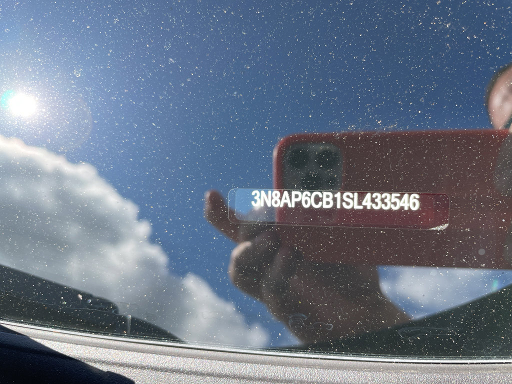 New 2025 Nissan Kicks SV w/ SV Premium Package image 28