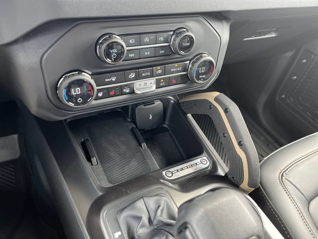 New 2026 Ford Bronco Badlands AWD/4WD image 20