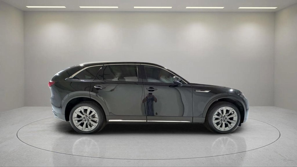 Used 2025 MAZDA CX-90 3.3 Turbo w/ Premium Plus Pkg image 2