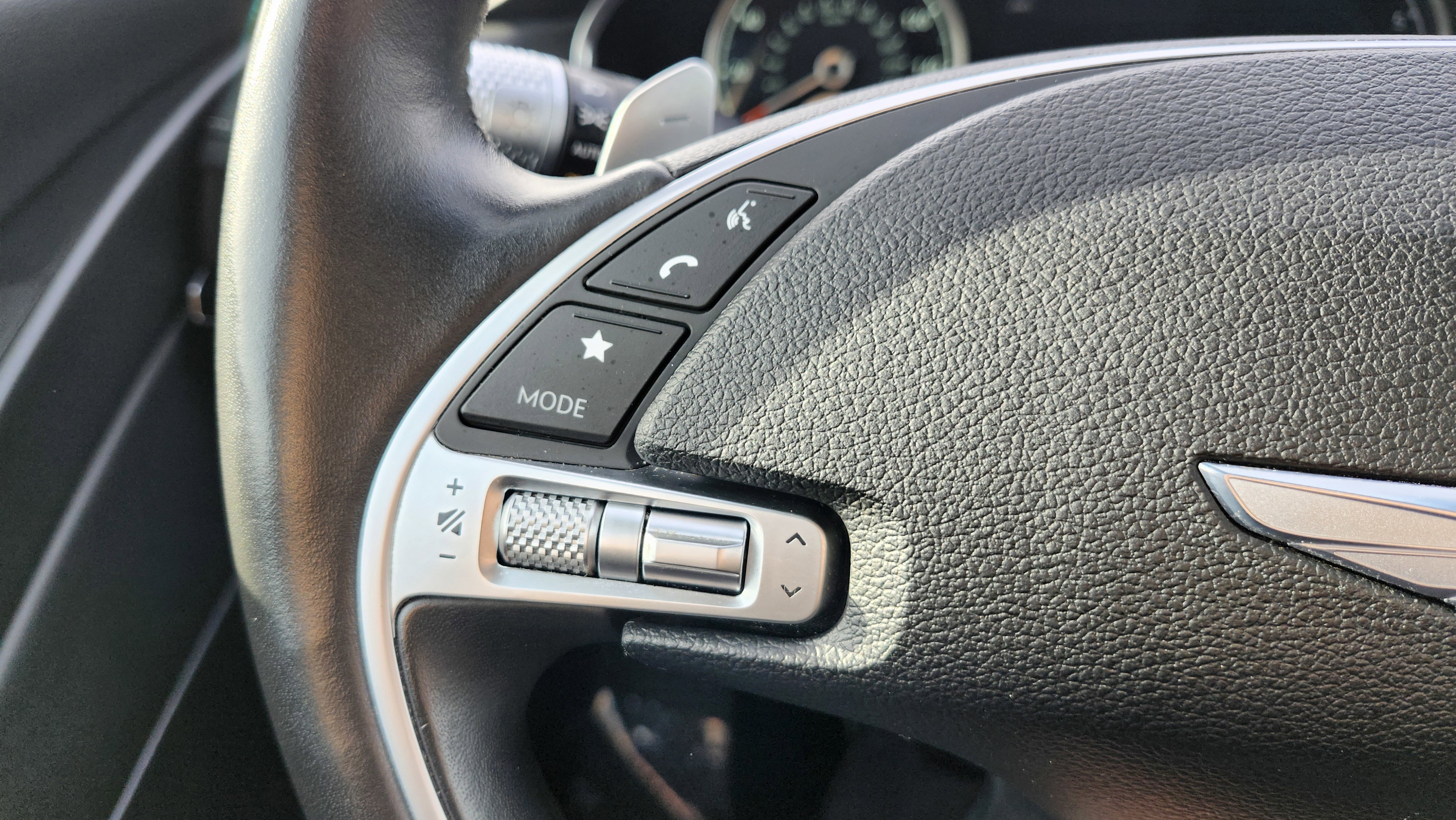 Used 2023 Genesis G80 2.5T image 38