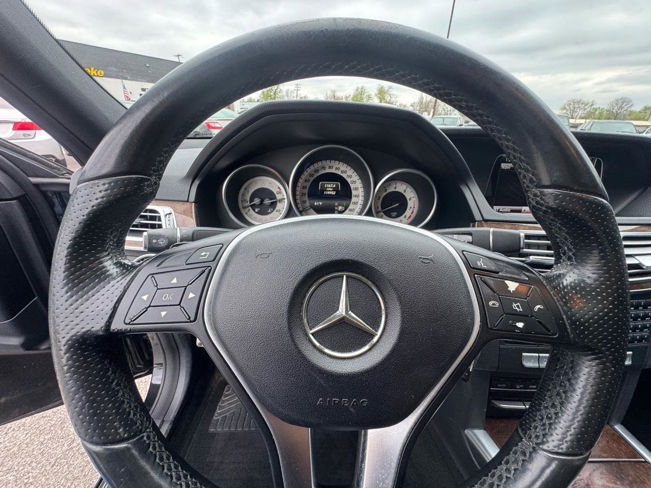 Used 2015 Mercedes-Benz E 350 4MATIC Sedan image 17