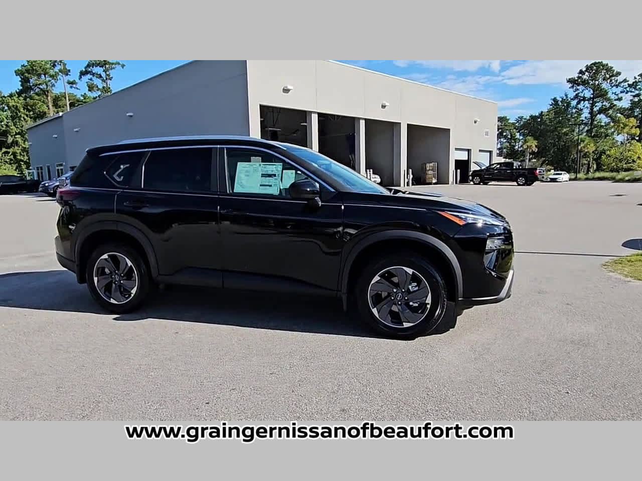 New 2026 Nissan Rogue SV image 36