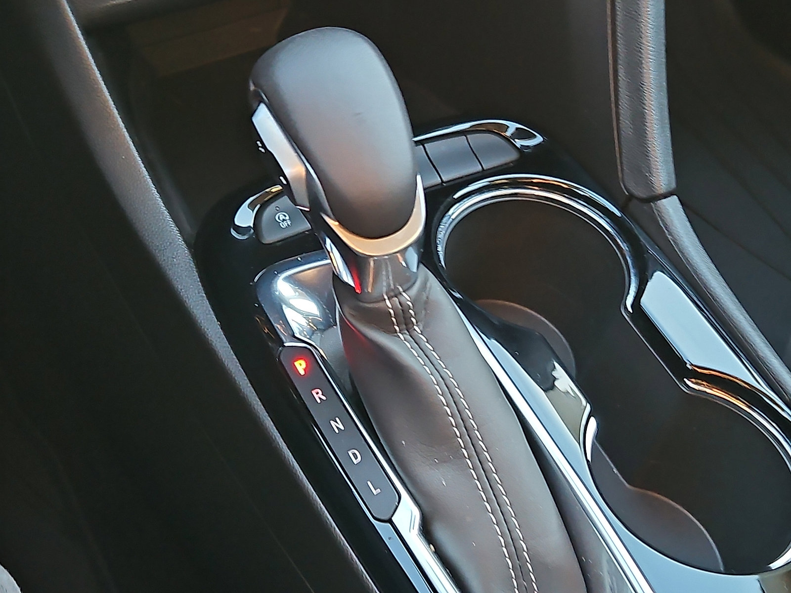 Certified 2023 Buick Encore GX Preferred w/ Cold Weather Comfort Package image 15