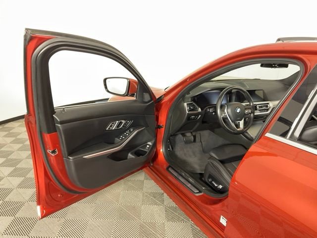Certified 2022 BMW 330i xDrive Sedan w/ Premium Package 2 image 30