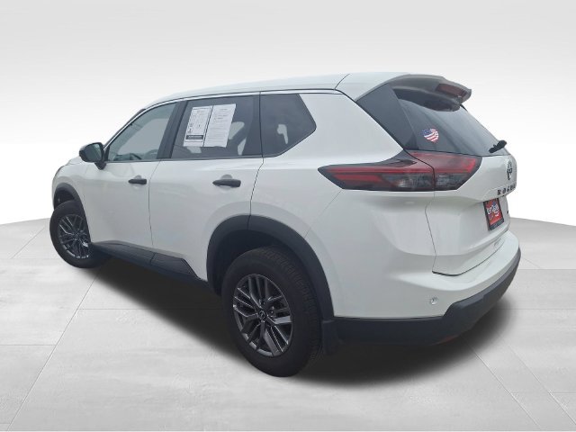 Certified 2025 Nissan Rogue S AWD/4WD image 6