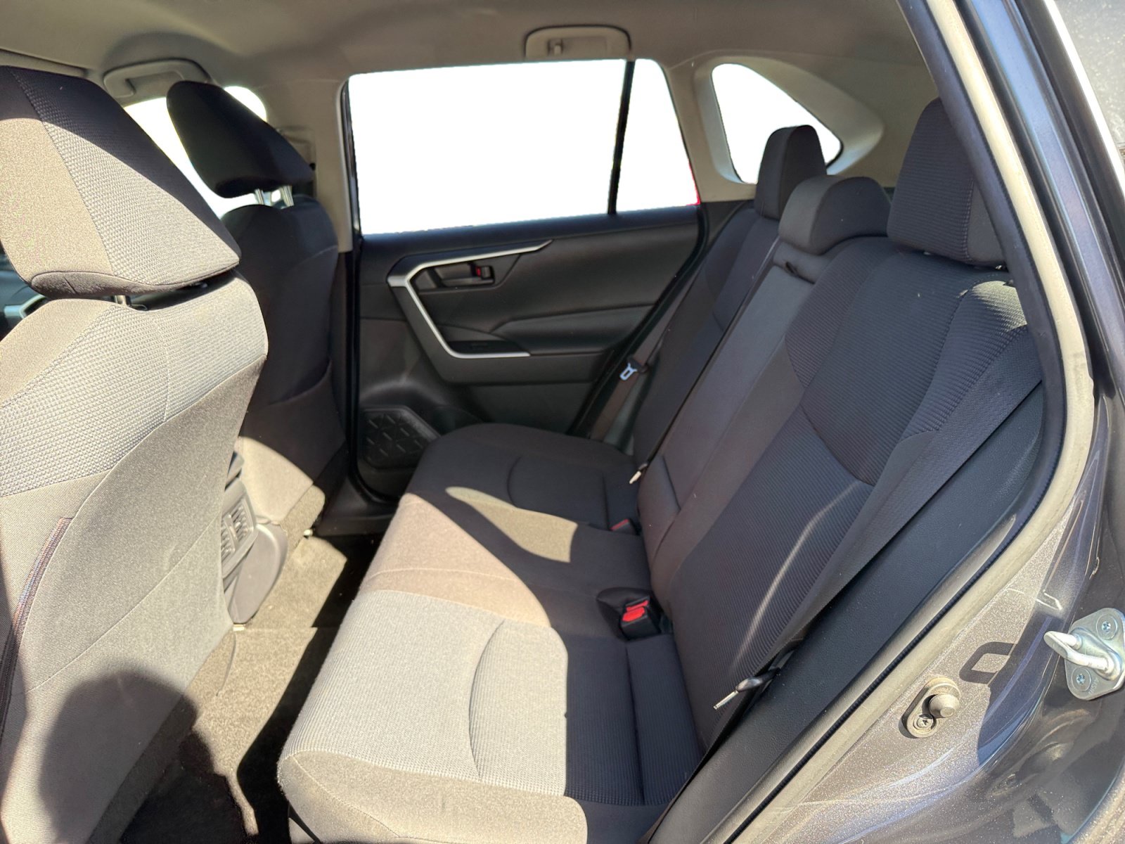 Used 2020 Toyota RAV4 LE w/ All Weather Liner Package AWD/4WD image 16