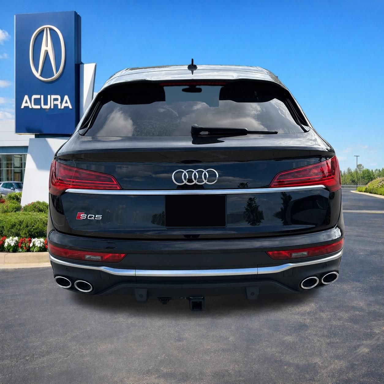Used 2022 Audi SQ5 Premium Plus w/ Premium Plus Package AWD/4WD image 4