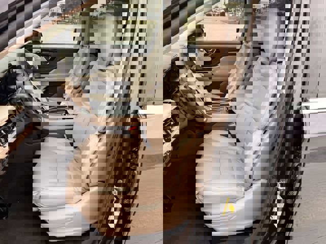 Used 2024 Lincoln Aviator Reserve w/ Equipment Group 201A image 26