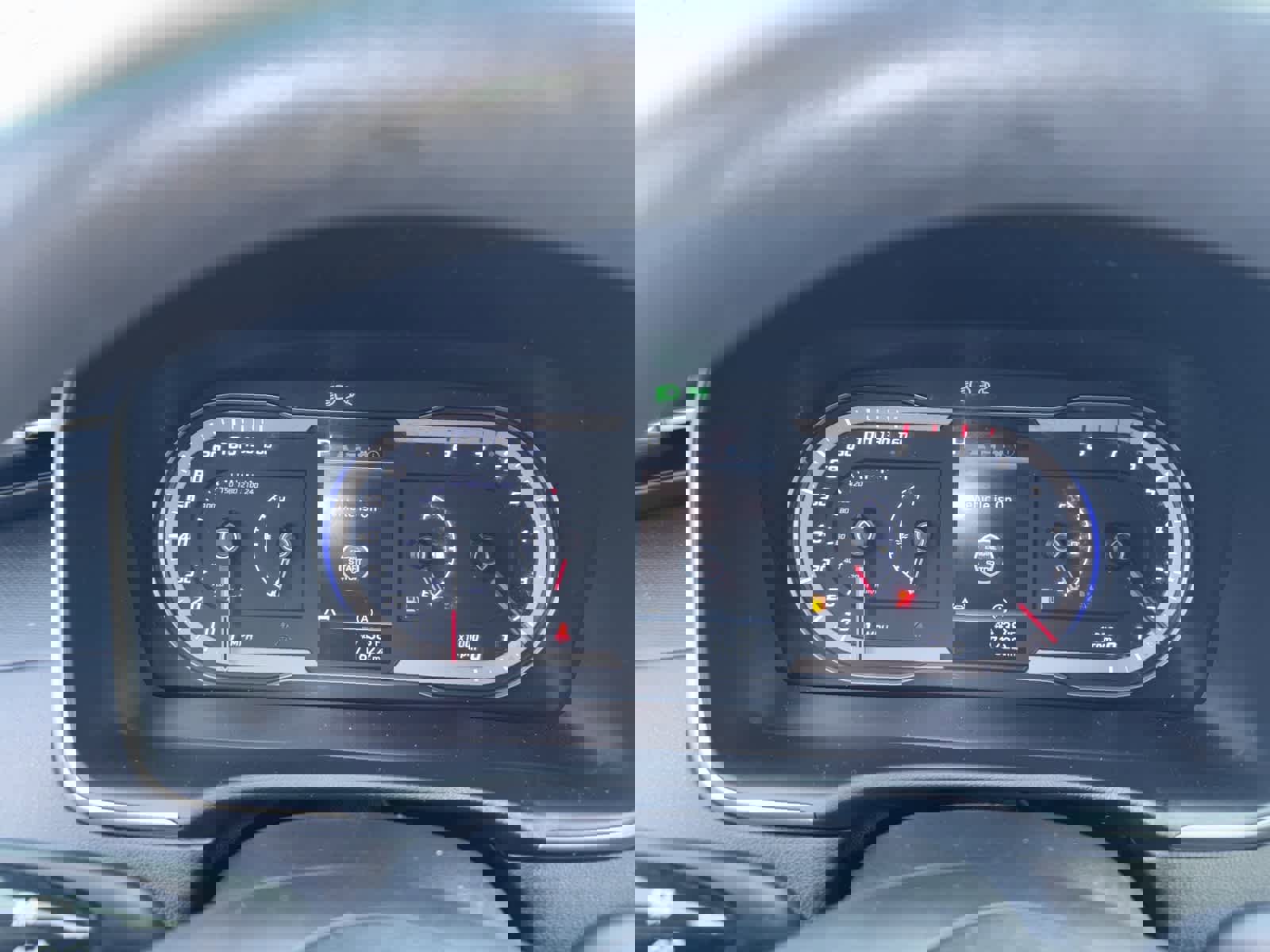 Used 2022 Hyundai Tucson SEL image 2