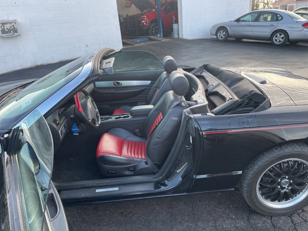 Used 2002 Ford Thunderbird image 7