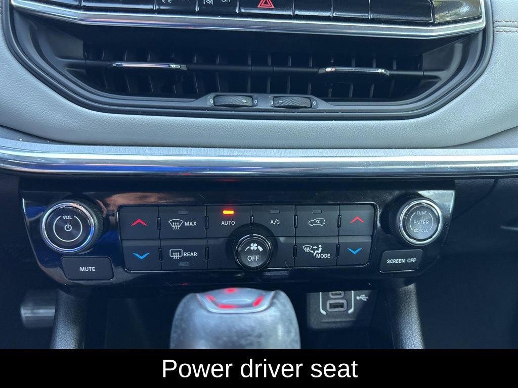 Certified 2022 Jeep Compass Limited w/ Sun and Sound Group image 21