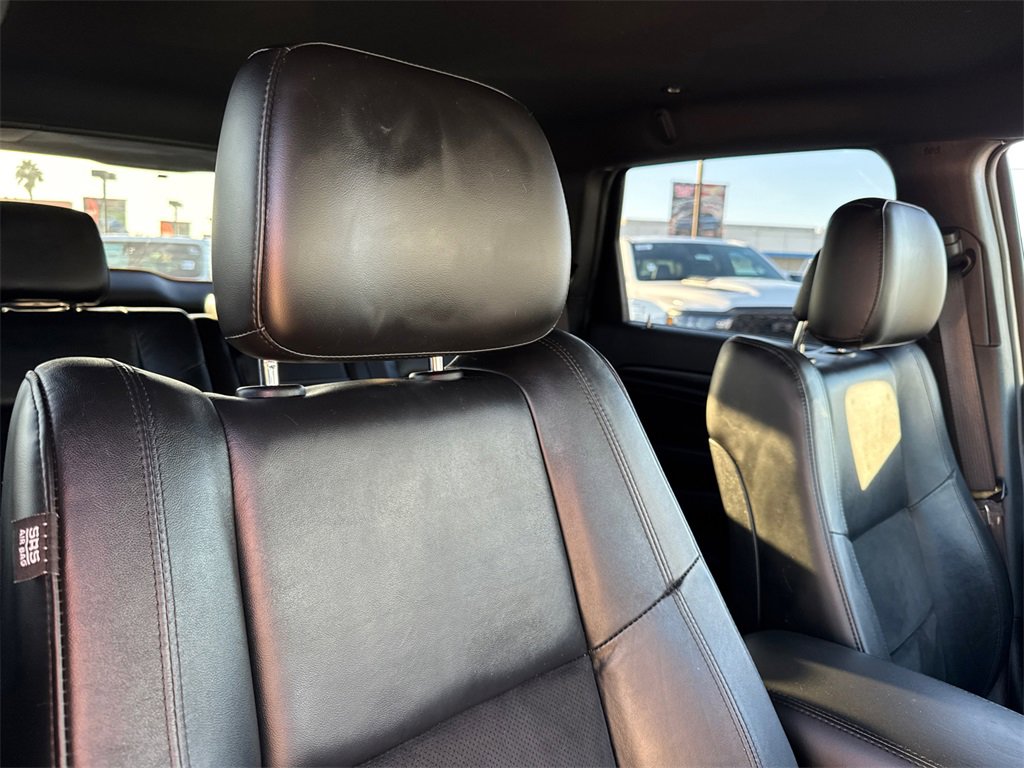 Used 2021 Jeep Grand Cherokee Laredo X image 12