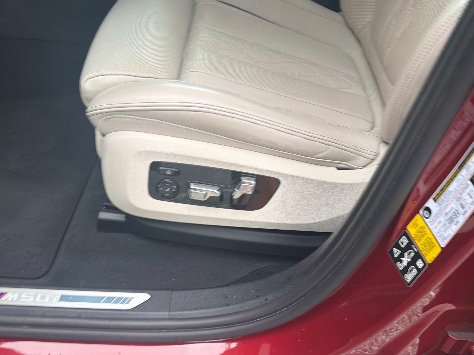 Used 2023 BMW X6 M50i w/ Executive Package AWD/4WD image 18