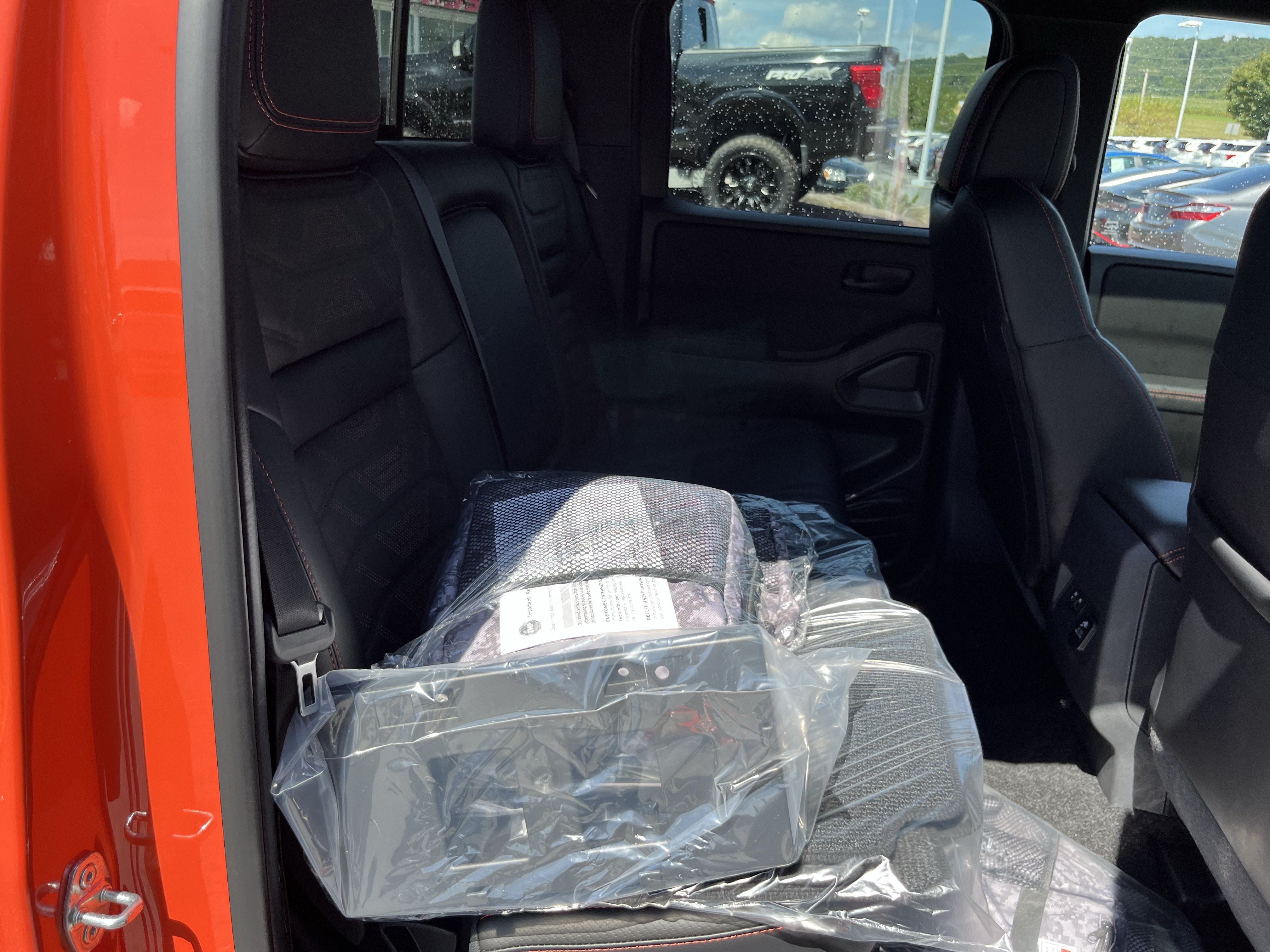 New 2026 Nissan Frontier PRO-4X w/ Pro Premium Package AWD/4WD image 4