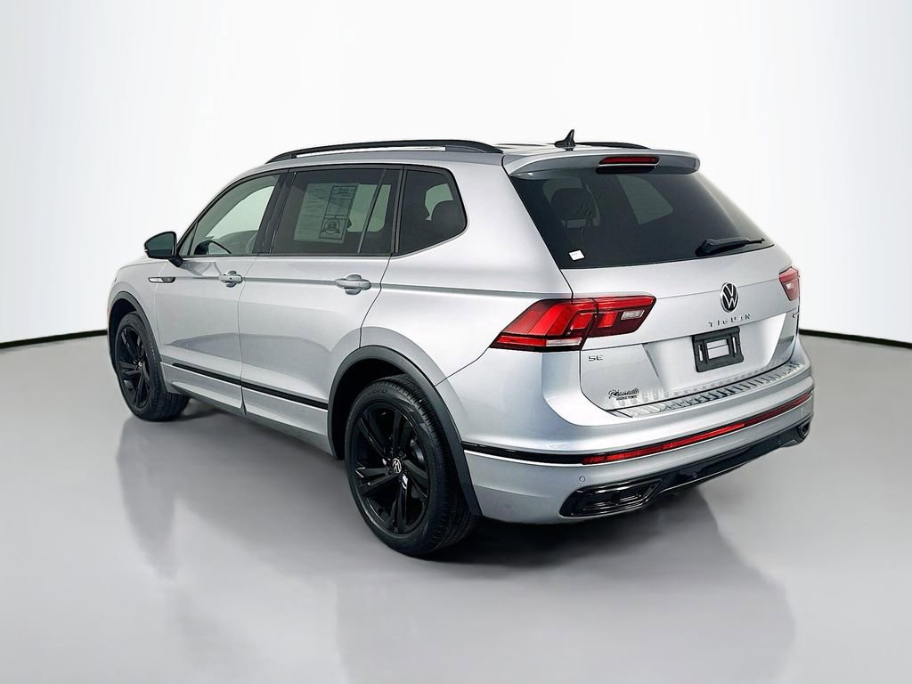 Used 2023 Volkswagen Tiguan SE R-Line image 5