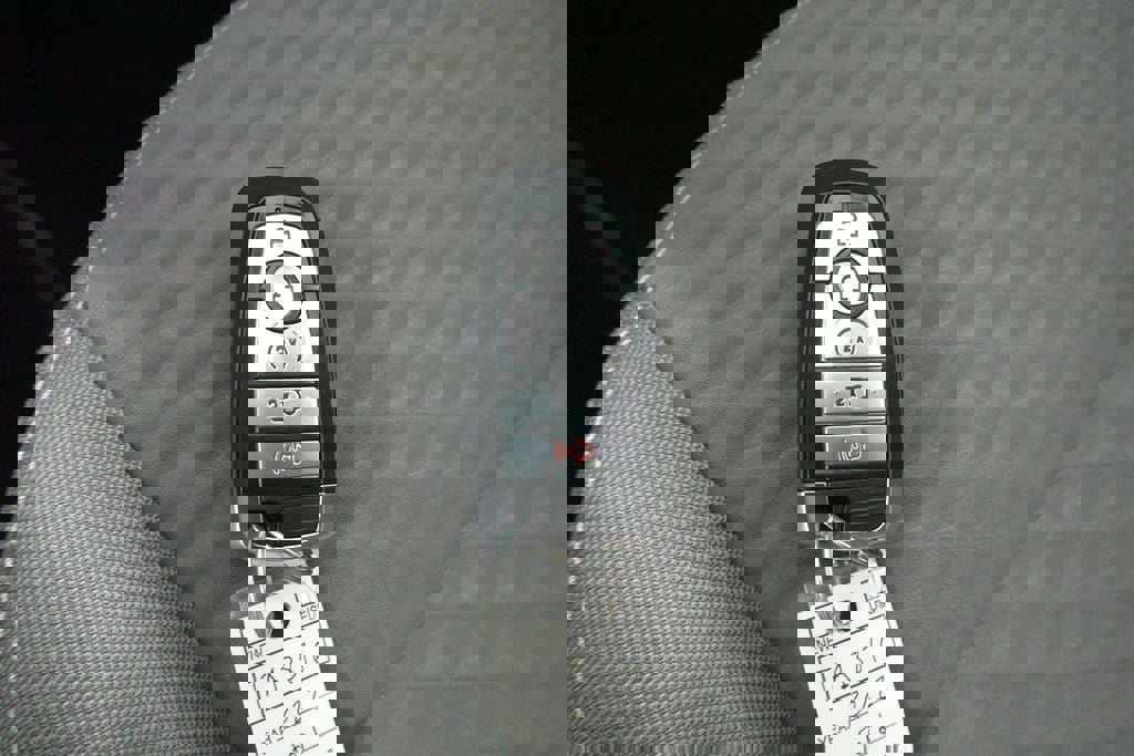 Used 2022 Ford Escape SE w/ Convenience Package image 21