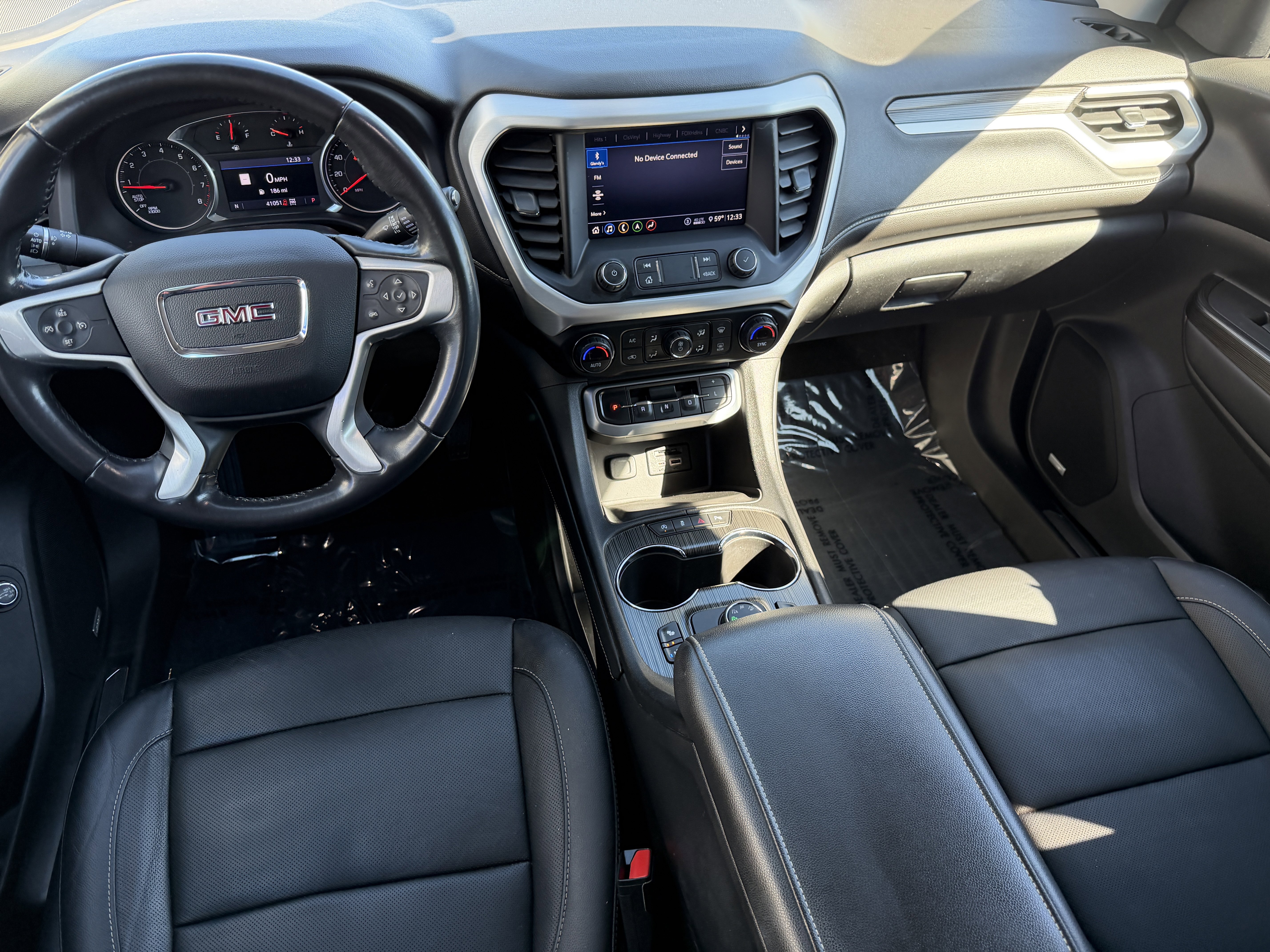Used 2020 GMC Acadia SLT w/ Premium Package image 12