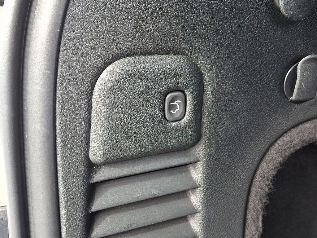 Used 2018 Jeep Grand Cherokee Limited w/ Mopar Chrome Edition Group image 32