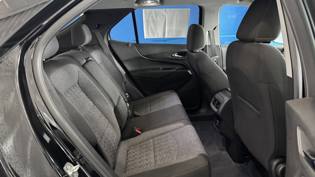Used 2023 Chevrolet Equinox LT image 17