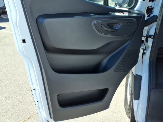 New 2025 Mercedes-Benz eSprinter 170 Cargo image 14