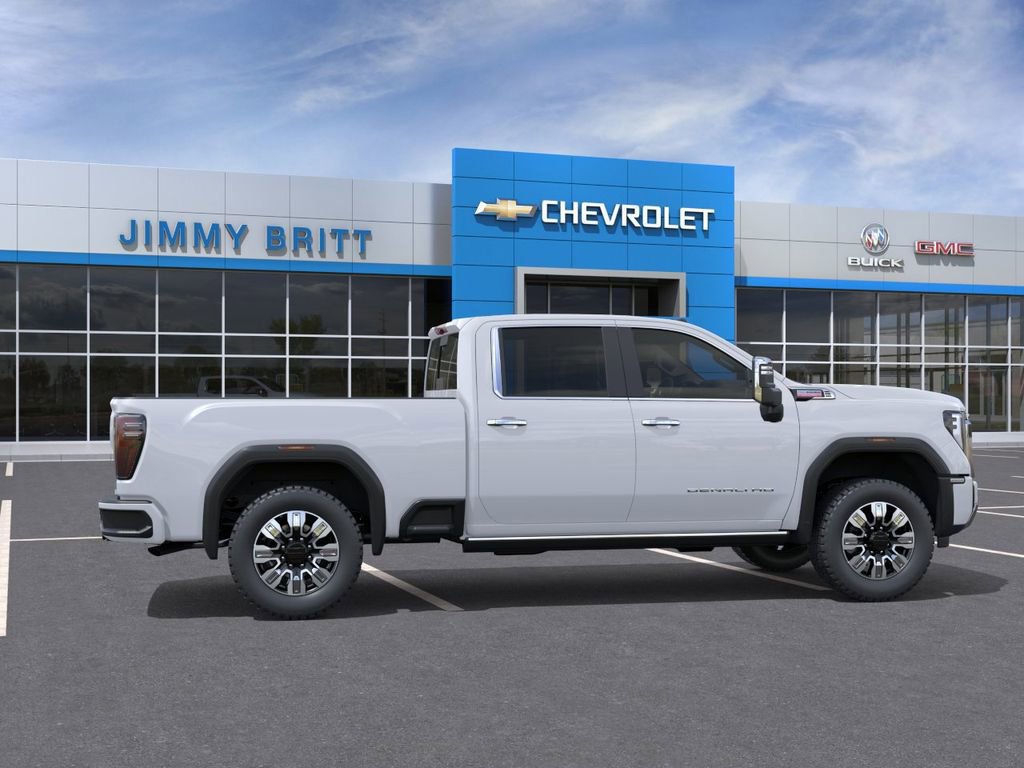 New 2026 GMC Sierra 2500 Denali w/ Technology Package AWD/4WD image 5