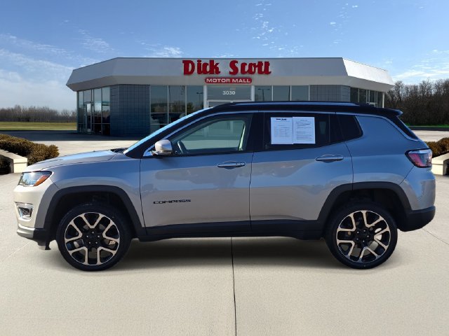 Used 2018 Jeep Compass Limited w/ Safe & Security Group AWD/4WD image 4
