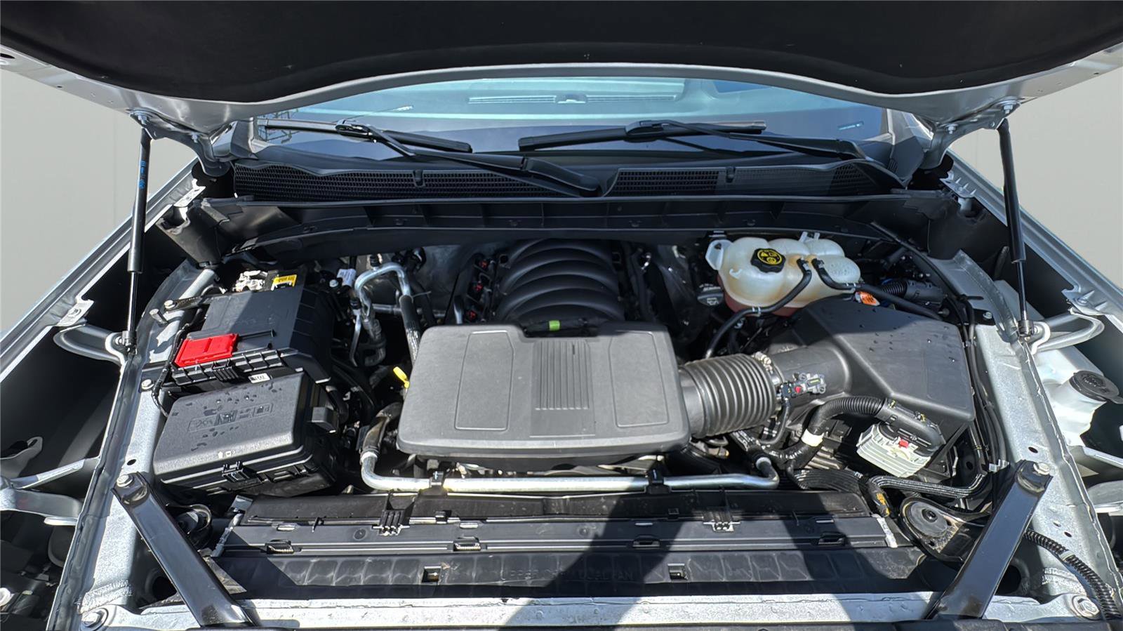 Used 2022 GMC Sierra 1500 Denali Ultimate AWD/4WD image 9