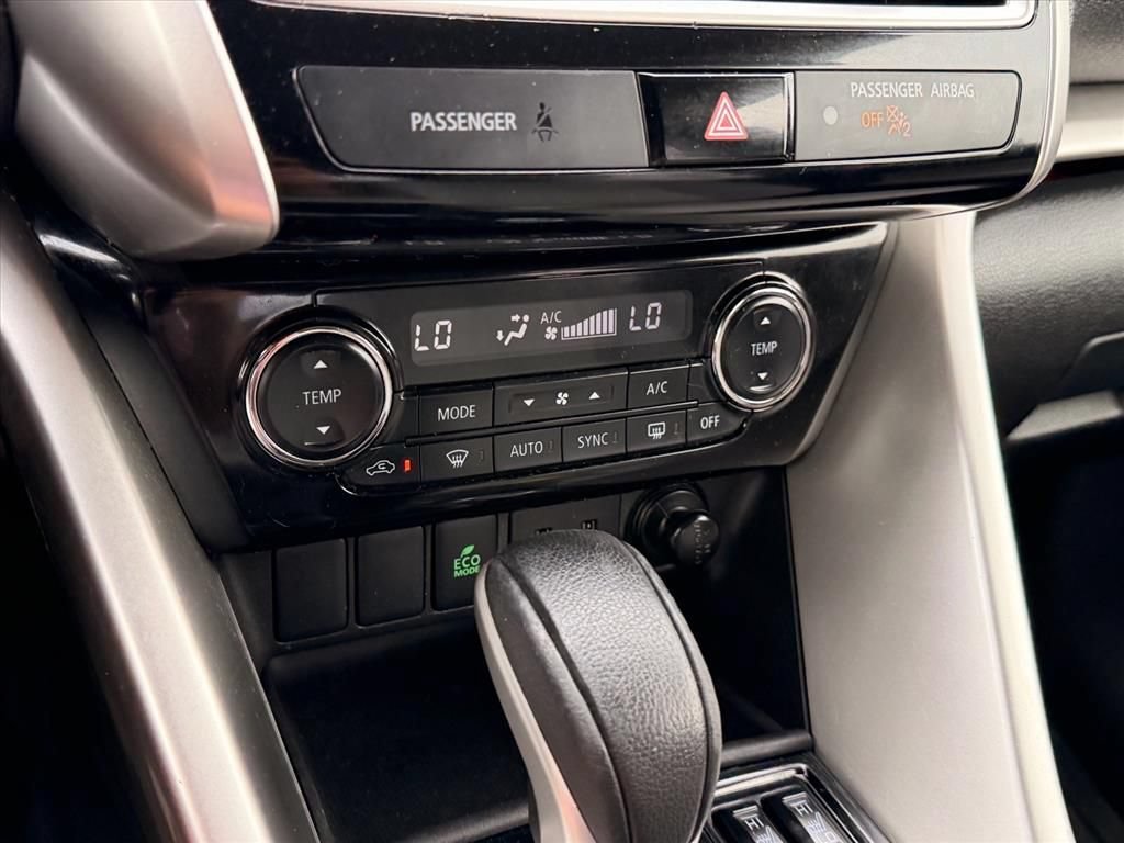 Used 2018 Mitsubishi Eclipse Cross AWD image 21