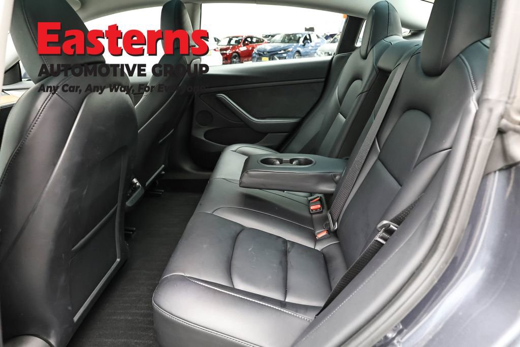 Used 2023 Tesla Model 3 Standard Range image 19