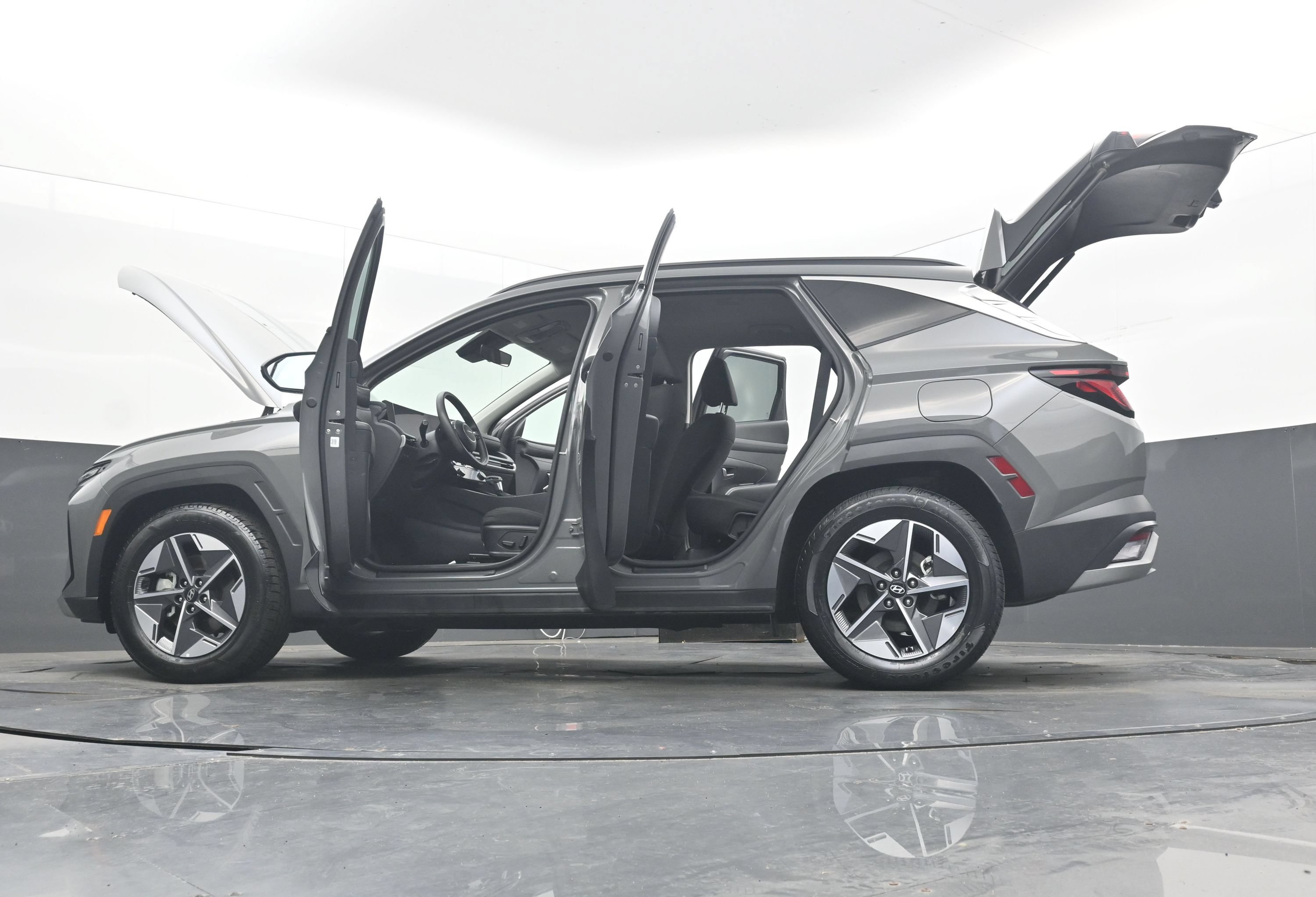 Used 2025 Hyundai Tucson SEL FWD image 44