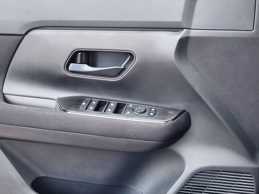 New 2026 Nissan Kicks S AWD/4WD image 12