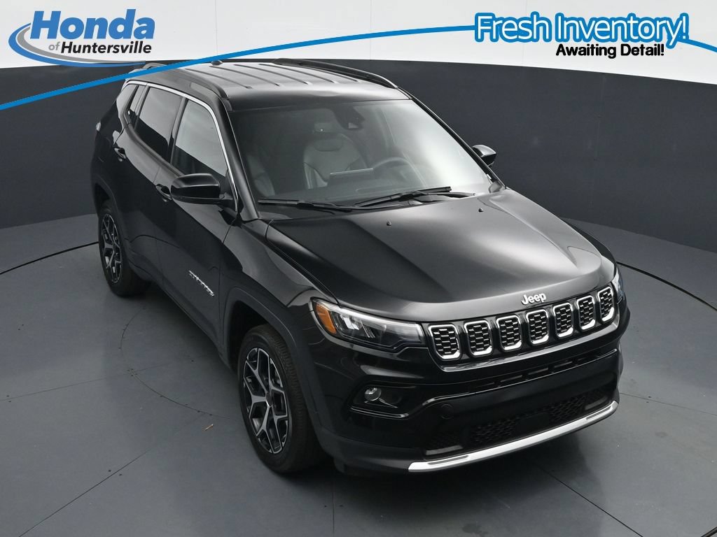 Used 2025 Jeep Compass Limited AWD/4WD image 18