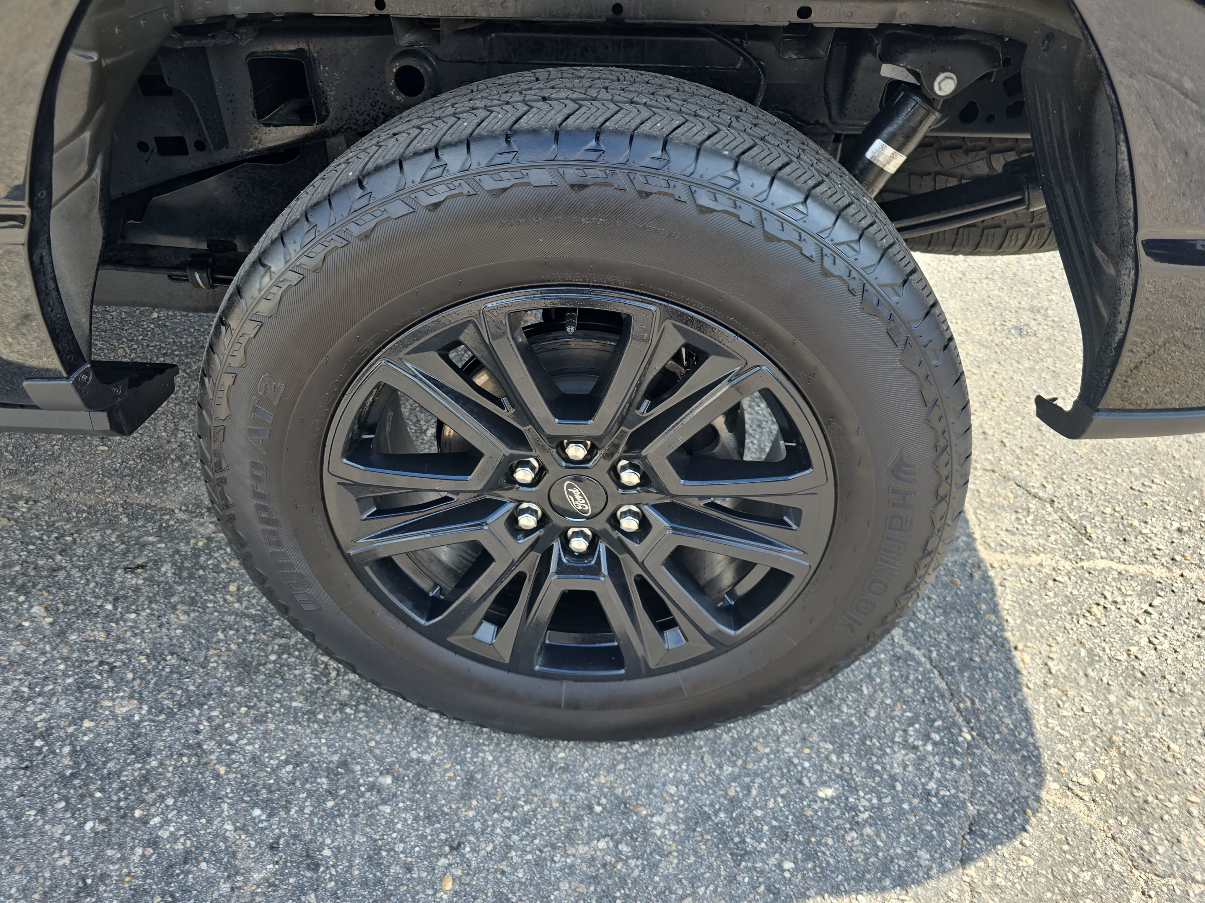 Used 2025 Ford F150 Platinum w/ FX4 Off-Road Package AWD/4WD image 35