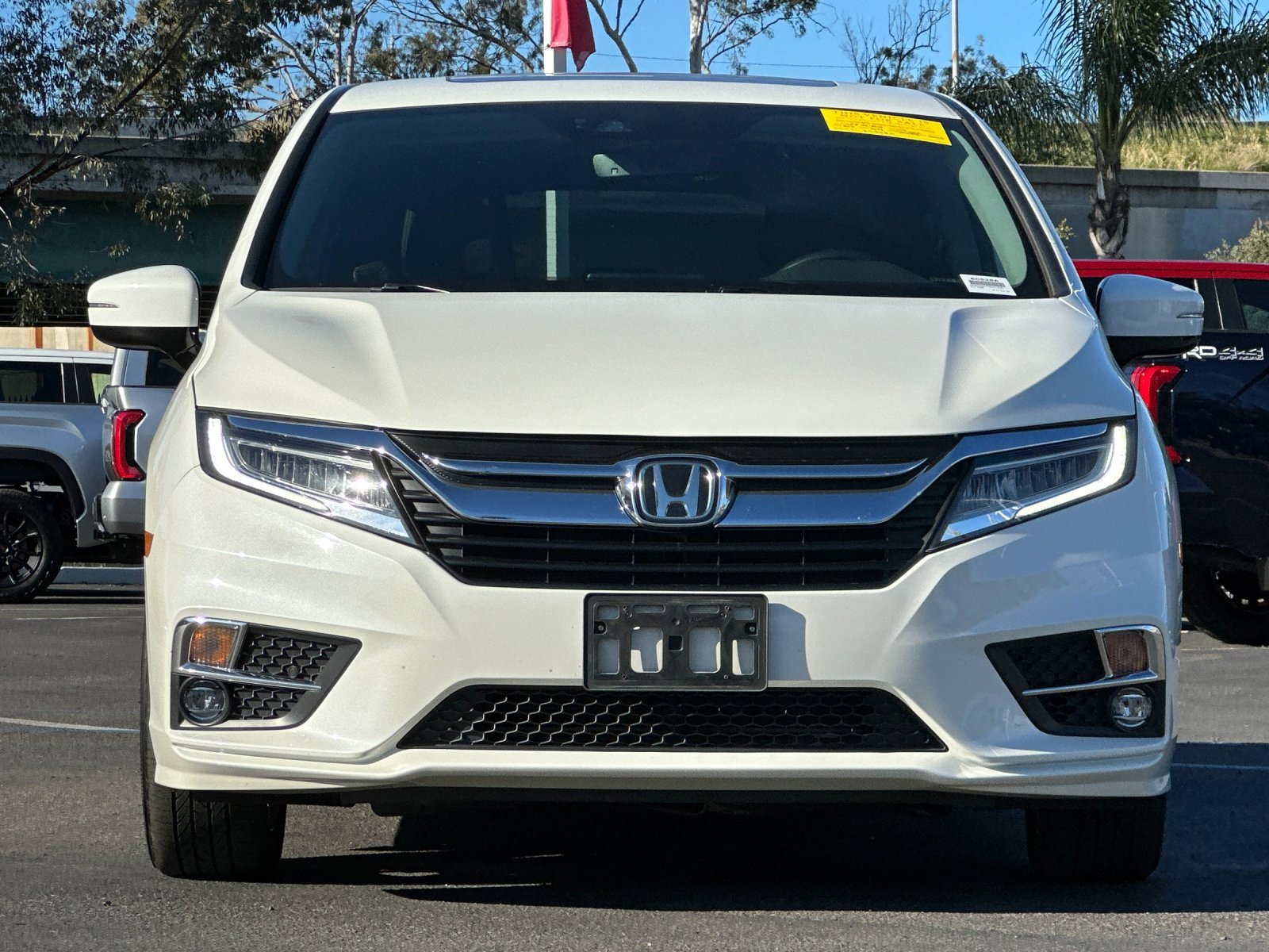 Used 2018 Honda Odyssey Elite image 7
