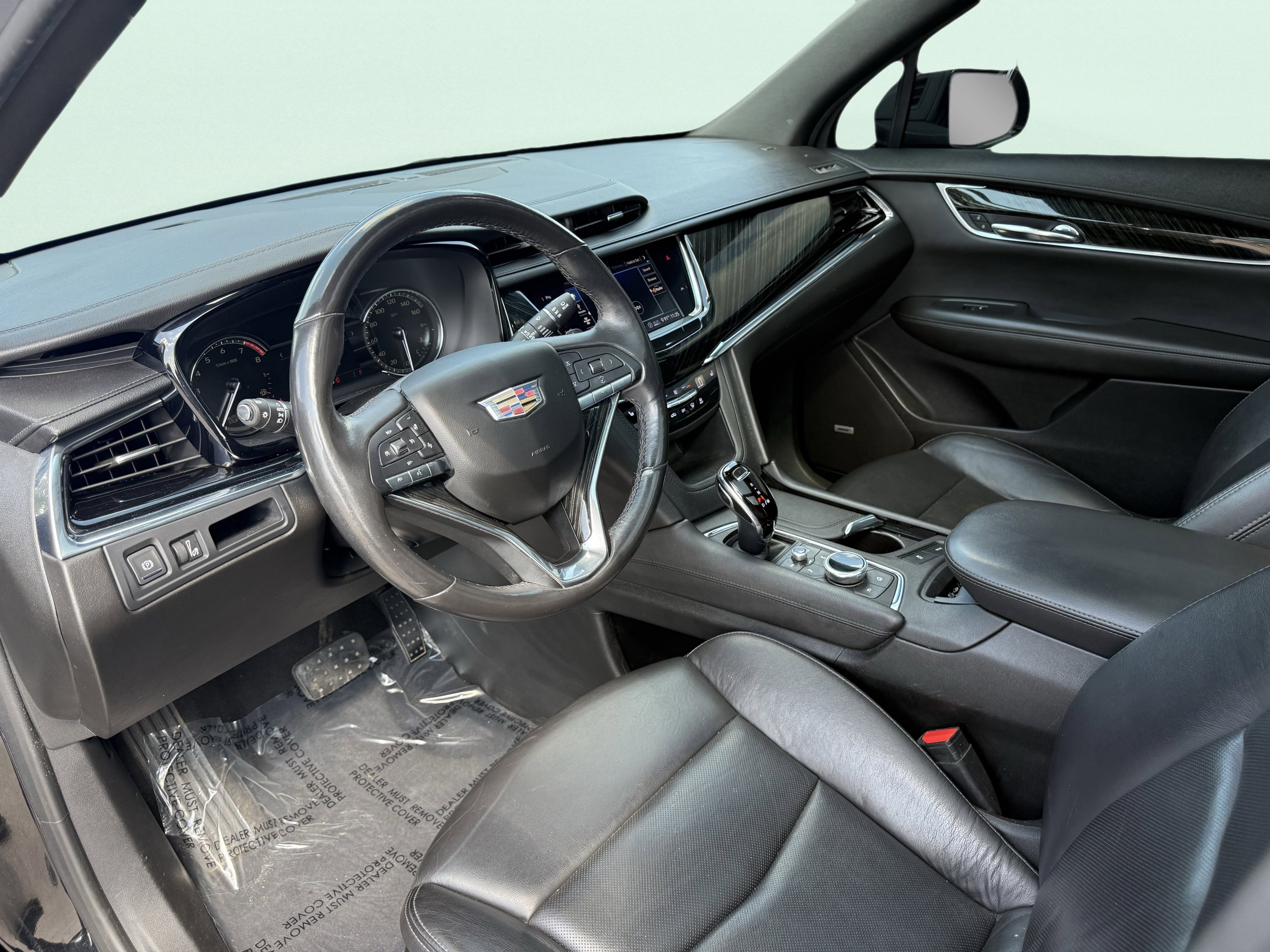 Used 2020 Cadillac XT6 Premium Luxury image 33