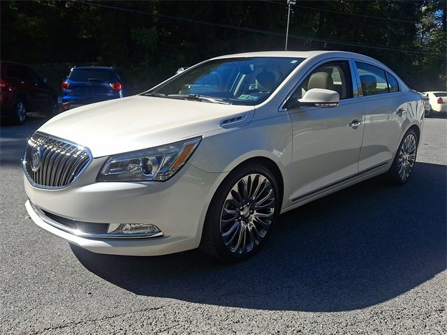 Used 2014 Buick LaCrosse Premium w/ Driver Confidence Package image 4