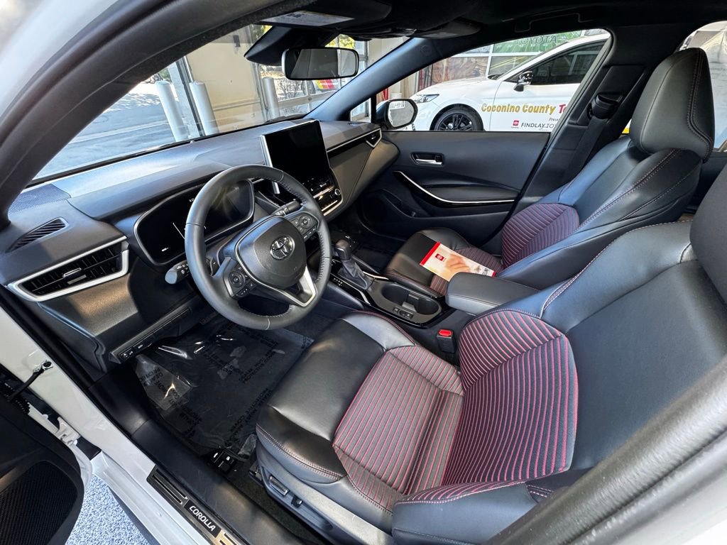 Used 2026 Toyota Corolla XSE FWD image 16