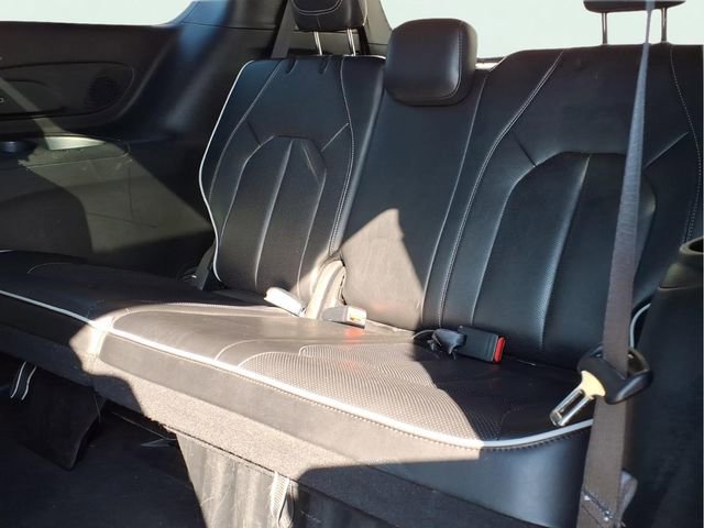 Used 2025 Chrysler Pacifica Limited FWD image 23