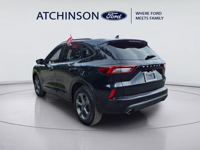 Certified 2024 Ford Escape ST-Line w/ Tech Pack #1 AWD/4WD image 7