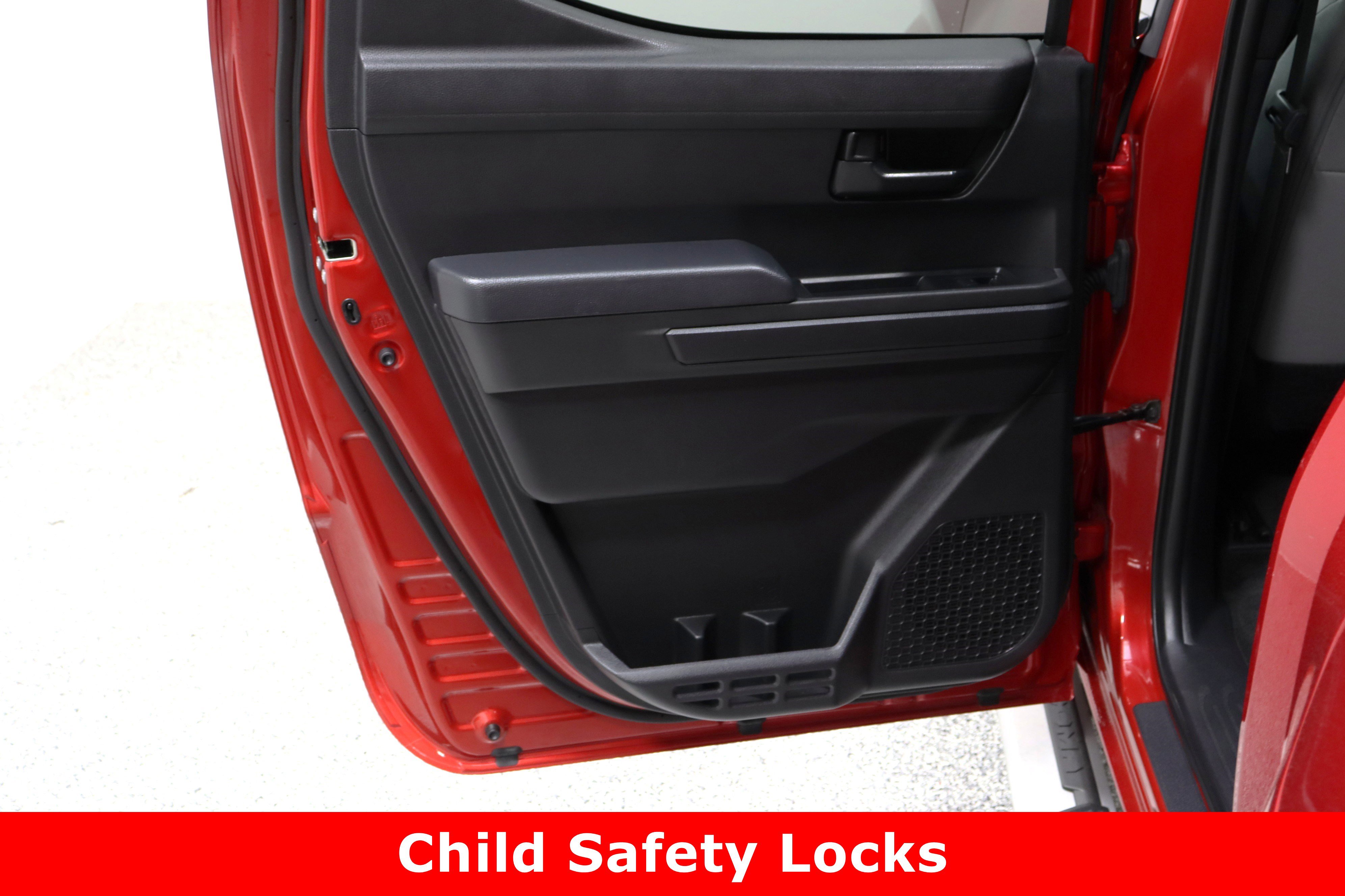 Used 2025 Toyota Tacoma SR5 image 26