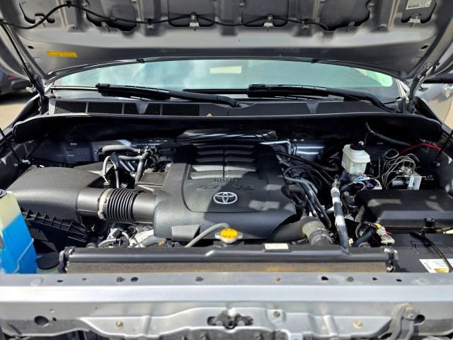 Used 2015 Toyota Sequoia Platinum AWD/4WD image 53