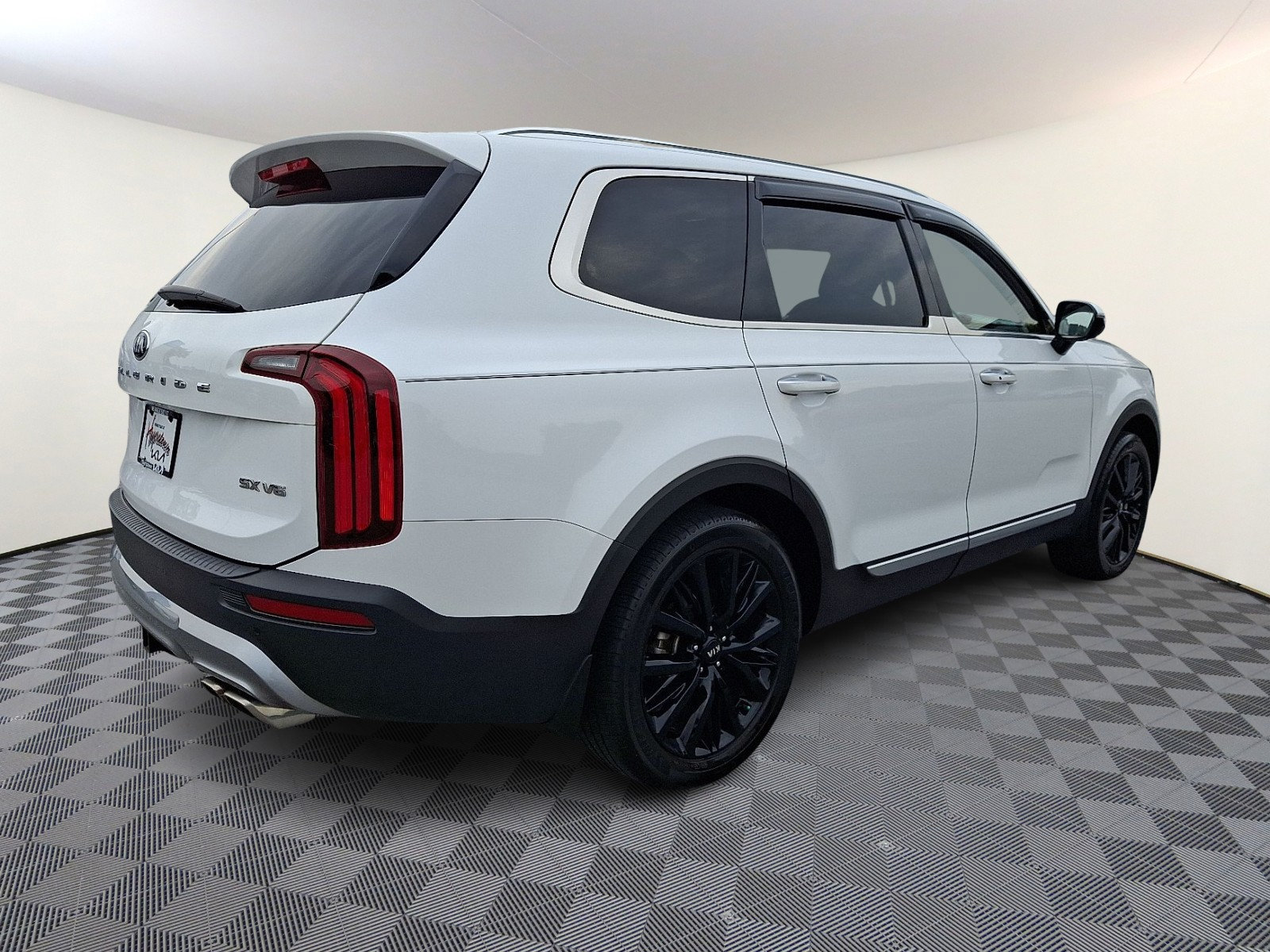 Used 2020 Kia Telluride SX w/ SX Prestige Package AWD/4WD image 6