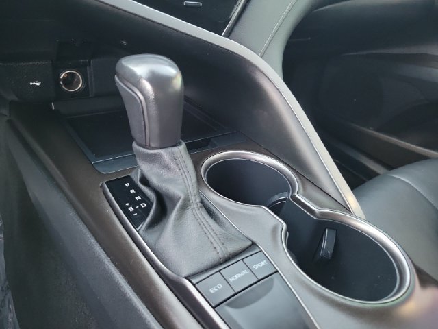 Used 2023 Toyota Camry SE FWD image 20