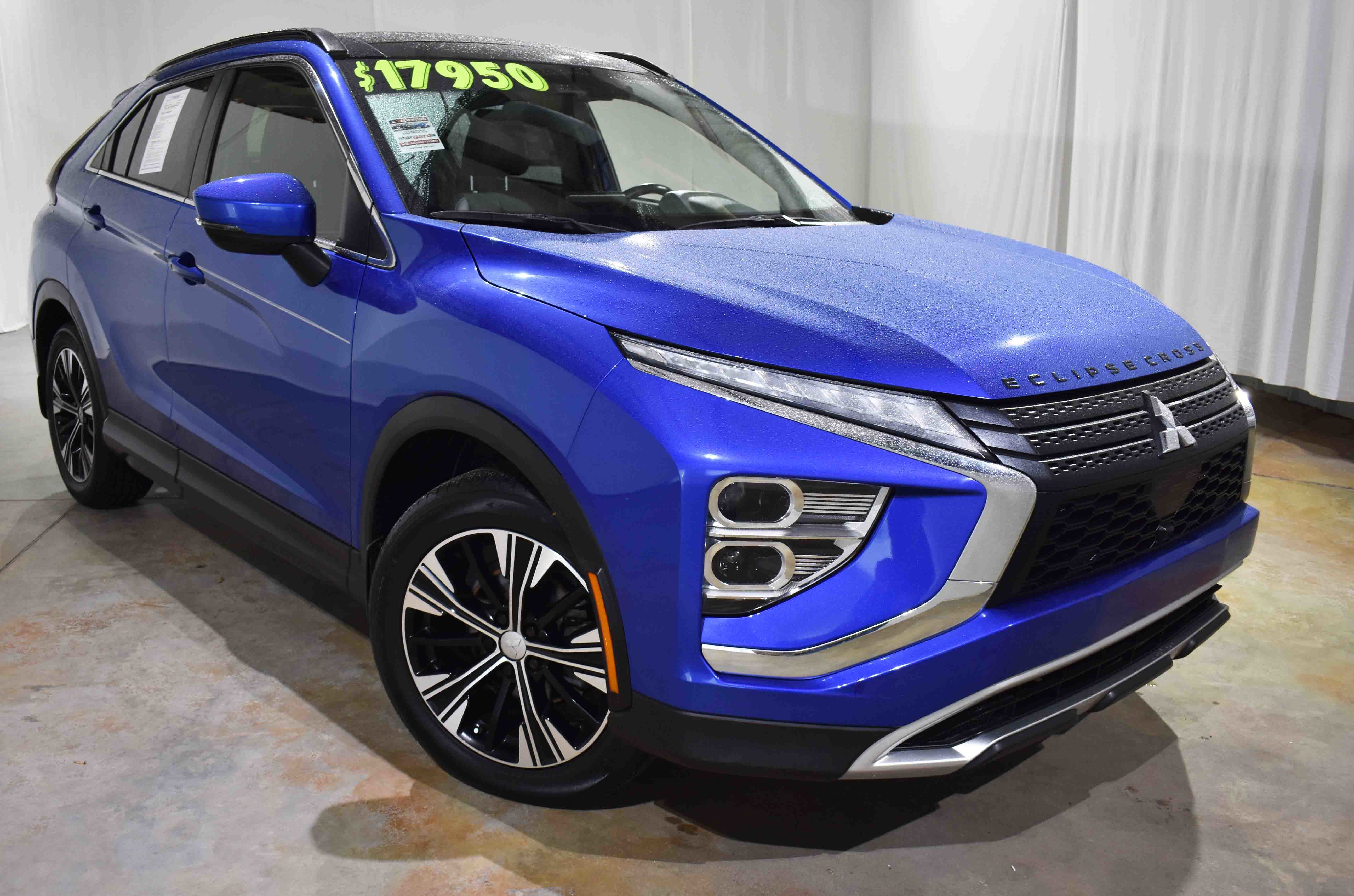 Used 2022 Mitsubishi Eclipse Cross SE image 3