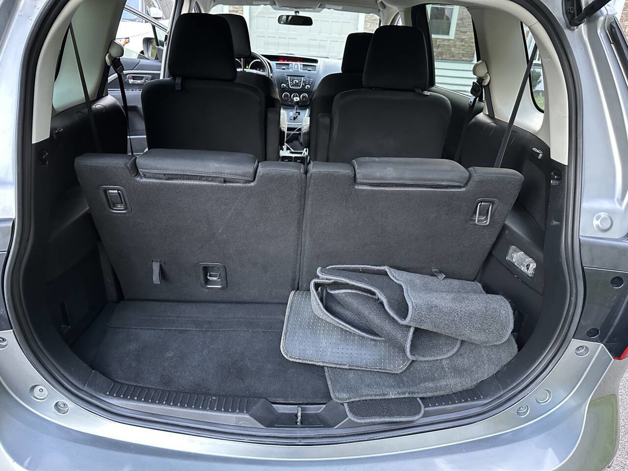 Used 2013 MAZDA MAZDA5 Touring image 17