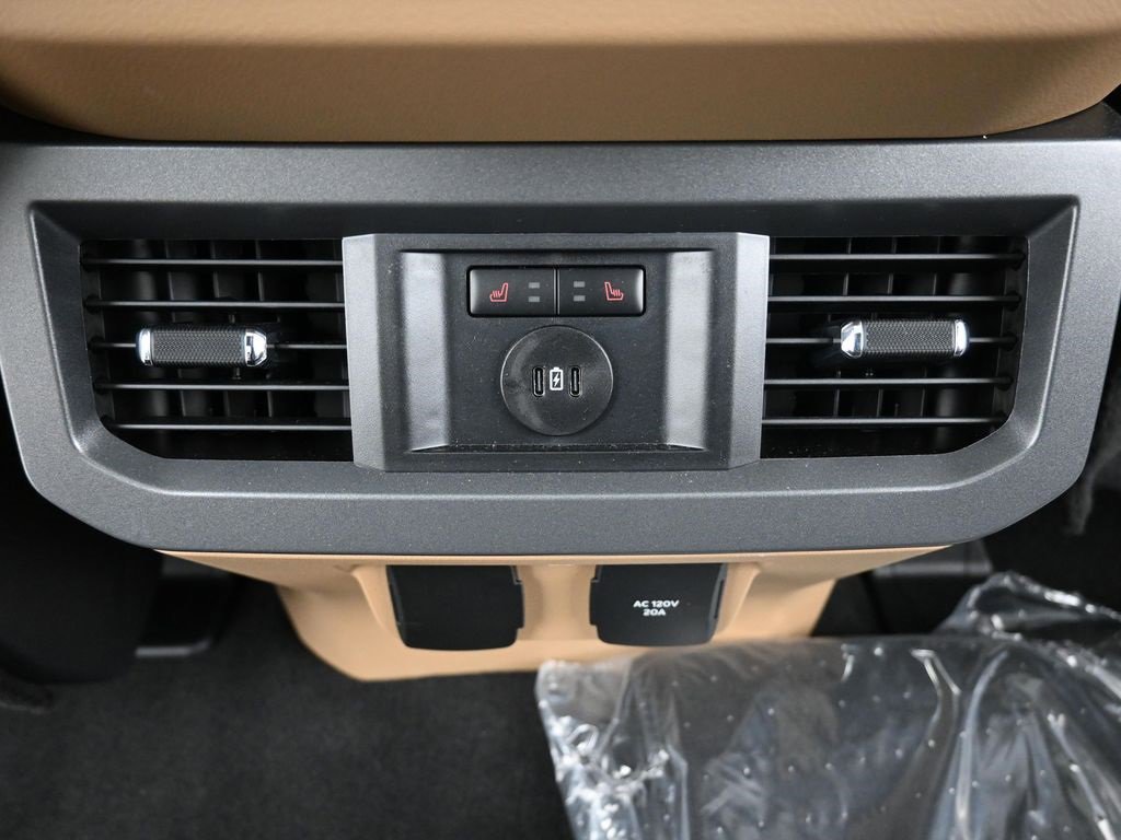 Used 2024 Ford F250 Lariat w/ Lariat Ultimate Package image 34