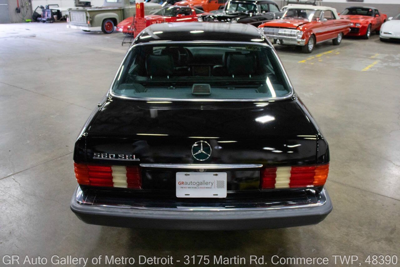 Used 1991 Mercedes-Benz 560 SEL image 5