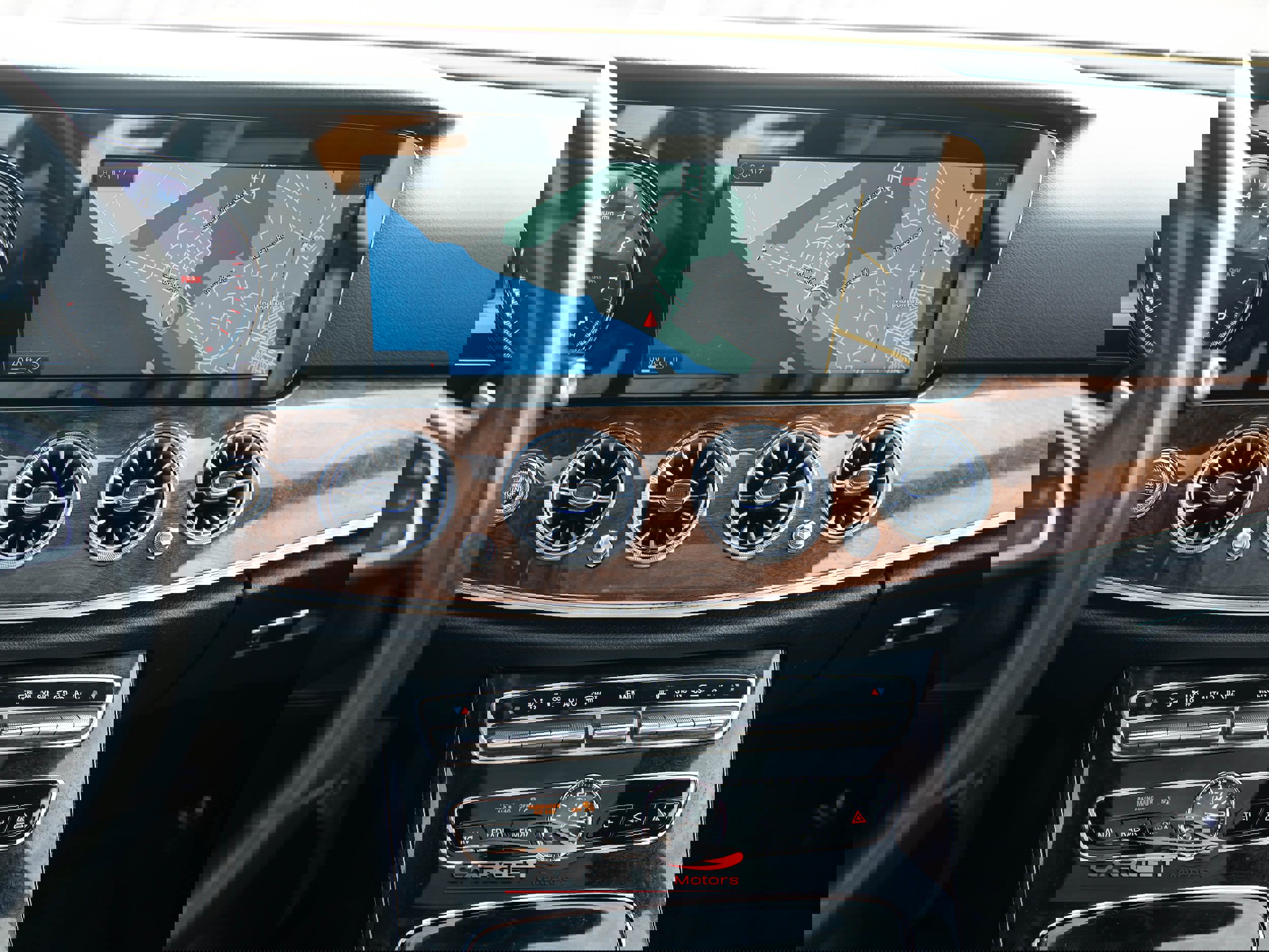 Used 2017 Mercedes-Benz E 300 E 300 4MATIC w/ Premium 2 Package image 28